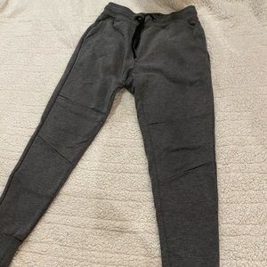 American eagle mens skinny sweatpants/joggers